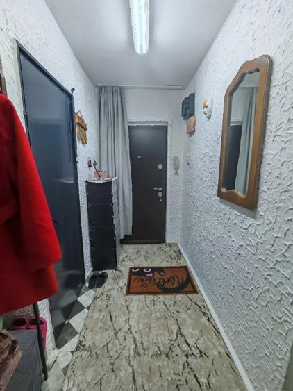 Apartament cu 2 camere decomandat în Colentina