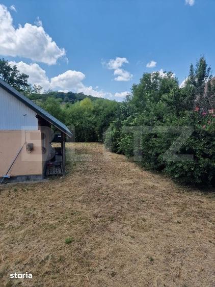 Casă cu 4 camere cu Teren 700 Mp în Central