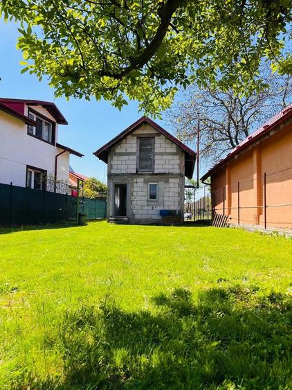 Casă cu 2 camere în Central