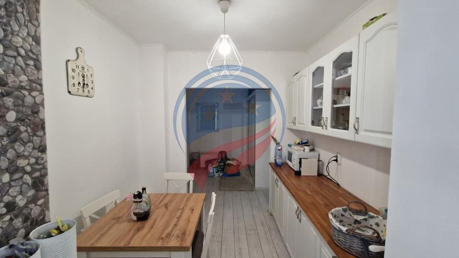 Apartament cu 2 camere decomandat, mobilat în Crihala