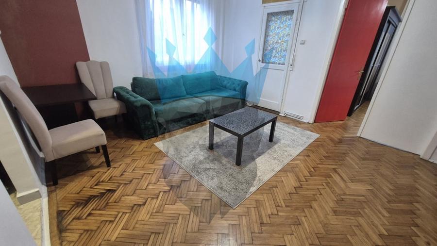 Apartament cu 3 camere circular, mobilat în Calea Victoriei