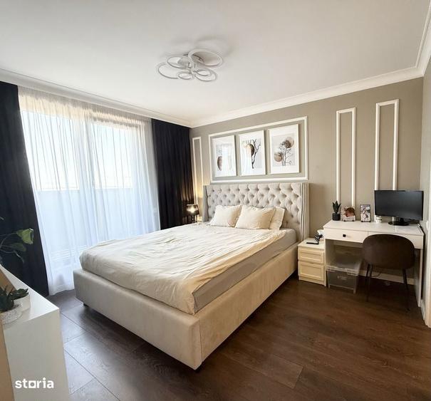Apartament cu 3 camere în Central — fotografia 3