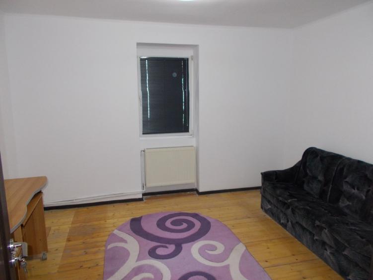 Casă individuală cu 3 camere cu Teren 240 Mp în Blașcovici