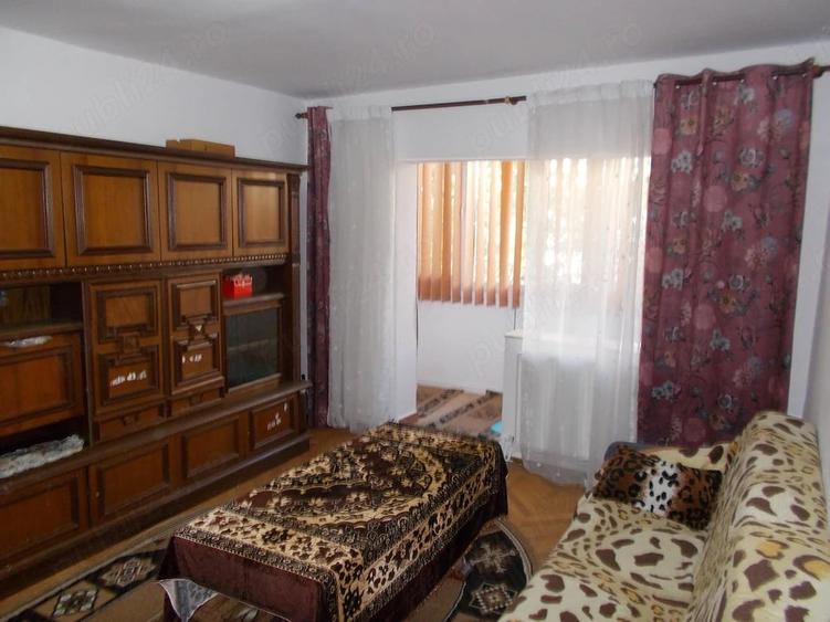 Apartament cu 3 camere semidecomandat în Freidorf