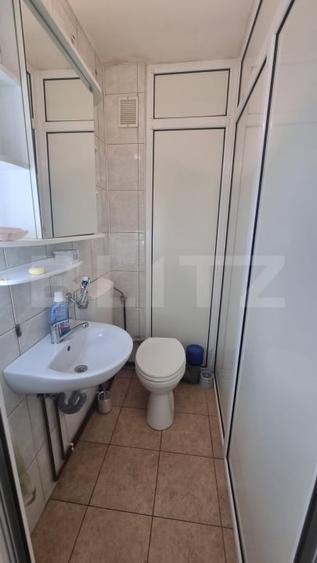 Apartament cu 4 camere semidecomandat, mobilat în Mănăștur