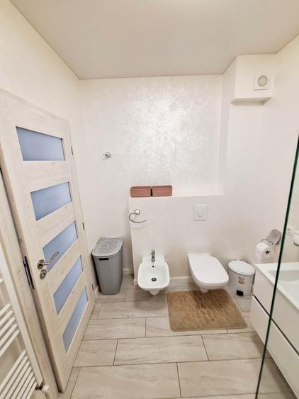 Apartament cu 2 camere semidecomandat în