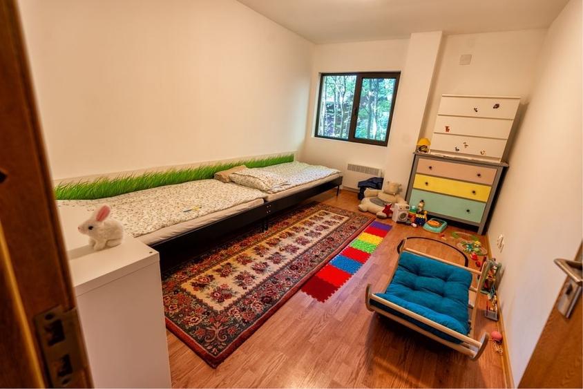Casă cu 4 camere în Drăganu