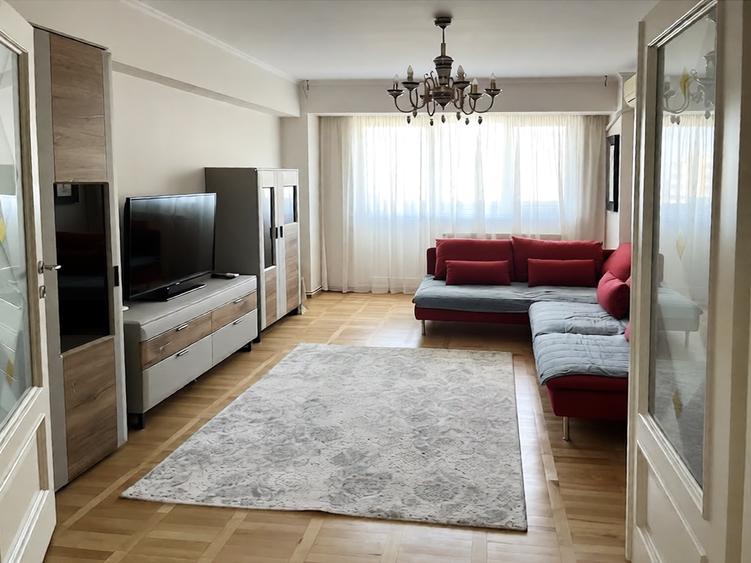 Apartament cu 4 camere decomandat în 13 Septembrie