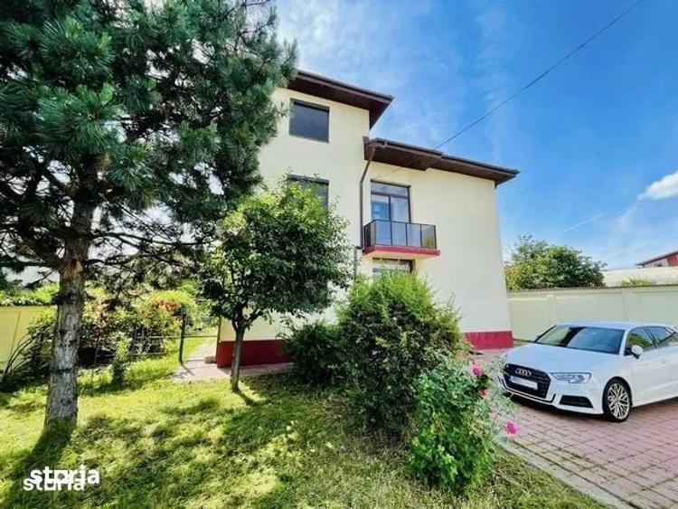 Casă cu 9 camere cu Teren 722 Mp în Străulești