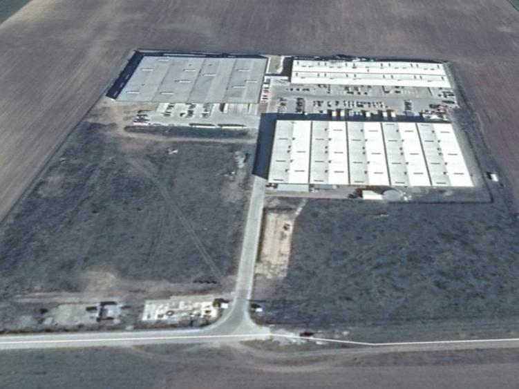 Spațiu industrial, de 42,400 mp, în Exterior Vest