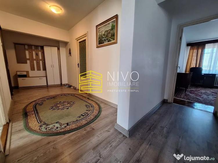 Apartament cu 2 camere decomandat în 7 Noiembrie