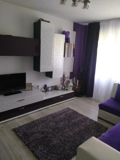 Apartament cu 2 camere în Piața