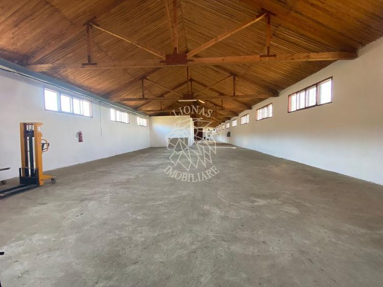 Spațiu industrial, de 1,200 mp, în Exterior Sud