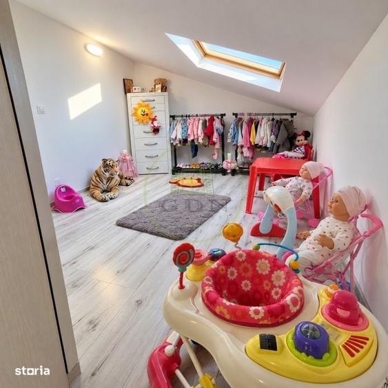 Apartament cu 4 camere în Central