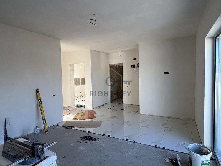Casă individuală cu 4 camere cu Teren 400 Mp în Clinceni