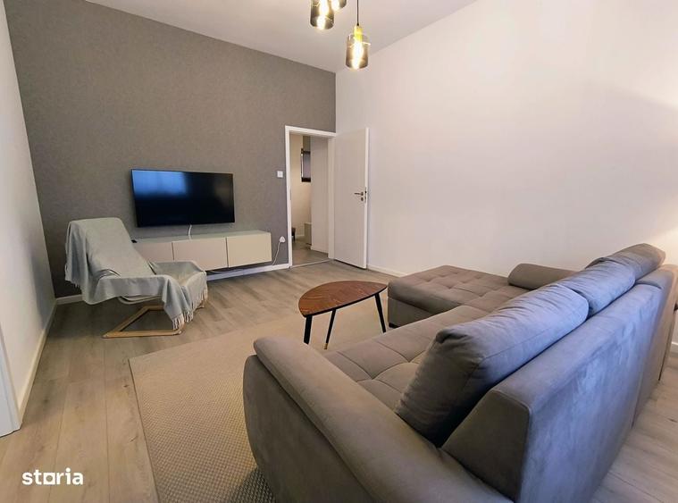Apartament cu 2 camere în Calea Victoriei