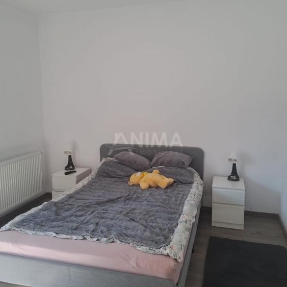 Apartament cu 2 camere semidecomandat, mobilat în Florești
