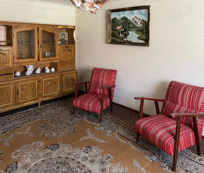 Casă cu 6 camere în Potoceni