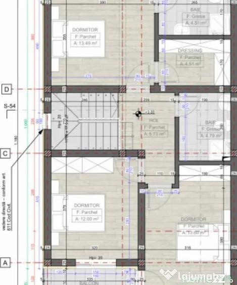 Casă cu 5 camere cu Teren 242 Mp în Central