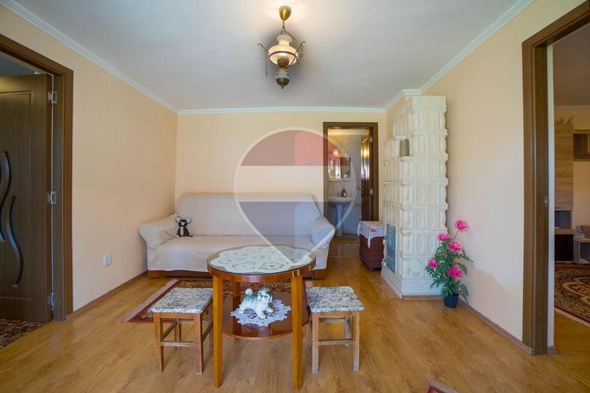 Casă individuală cu 3 camere cu Teren 565 Mp în Zizin
