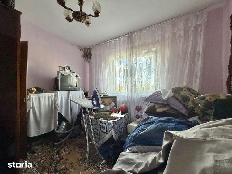 Apartament cu 2 camere semidecomandat în Șagului