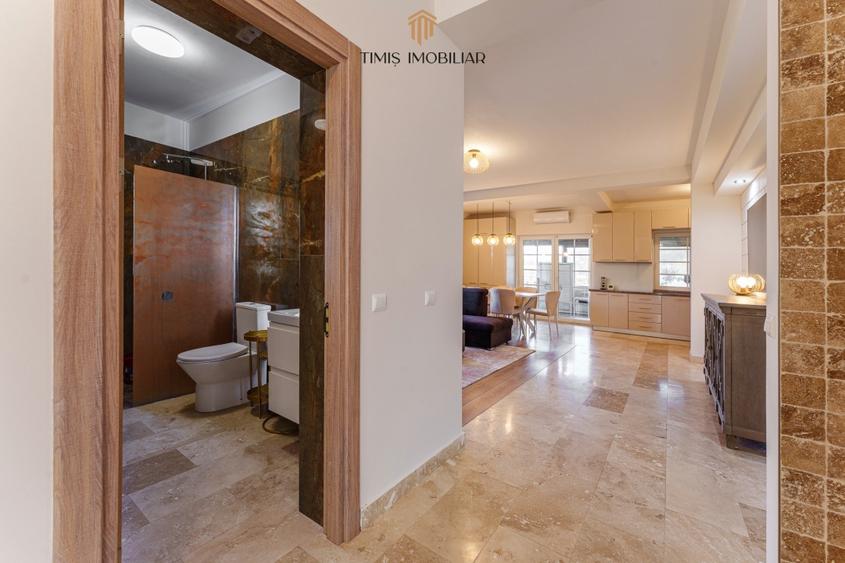 Duplex cu 6 camere cu Canalizare în Dumbrăvița