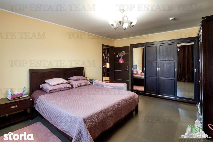 Casă cu 10 camere cu Teren 530 Mp în Agigea