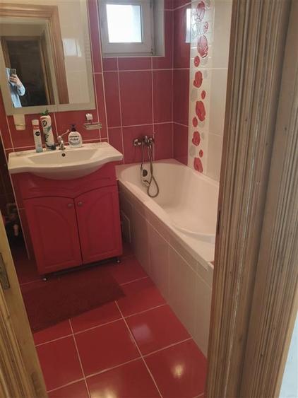 3 camere, decomandat, 83 mp, etaj intermediar in bloc cu lift, Tineretului - 9