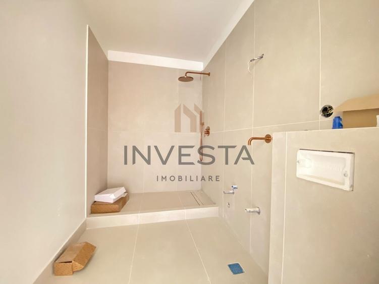 Apartament cu 3 camere semidecomandat în Între Lacuri