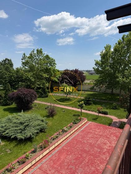 Casă individuală cu 13 camere cu Piscina în Crevedia