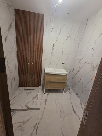 Apartament cu 2 camere decomandat în Palazu Mare