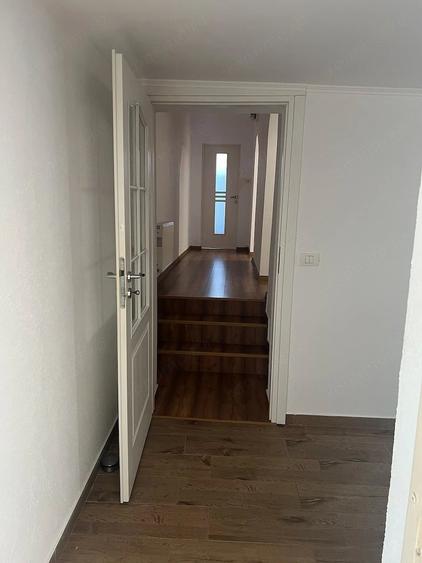 Casă cu Teren 250 Mp în Central