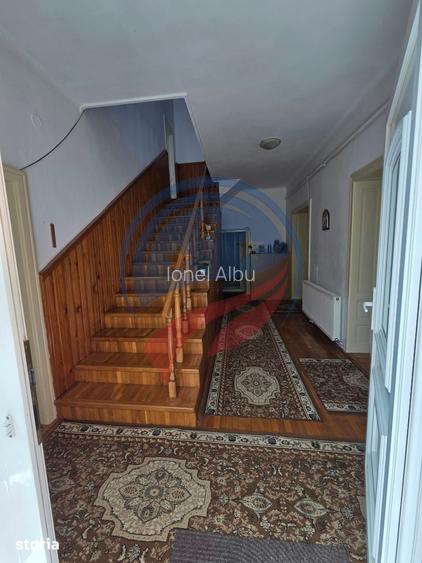 Casa tip duplex de vanzare 217 mp, teren 897 mp, zona centrala Ludu?