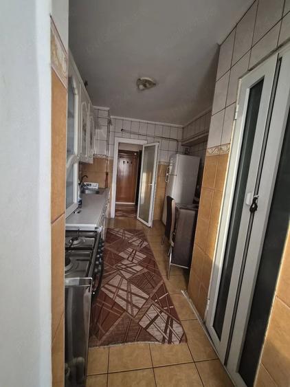 Apartament cu 2 camere decomandat în Mazepa 1