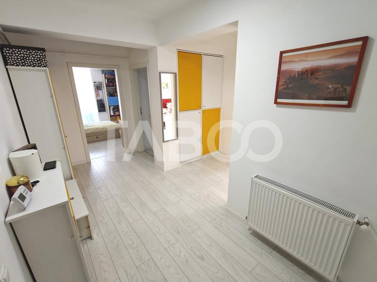 Apartament cu 3 camere decomandat, mobilat în Turnișor