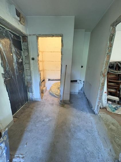 Apartament cu 2 camere decomandat în Mureșeni