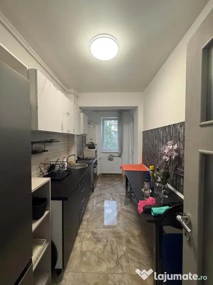 Apartament cu 2 camere decomandat în Chiajna