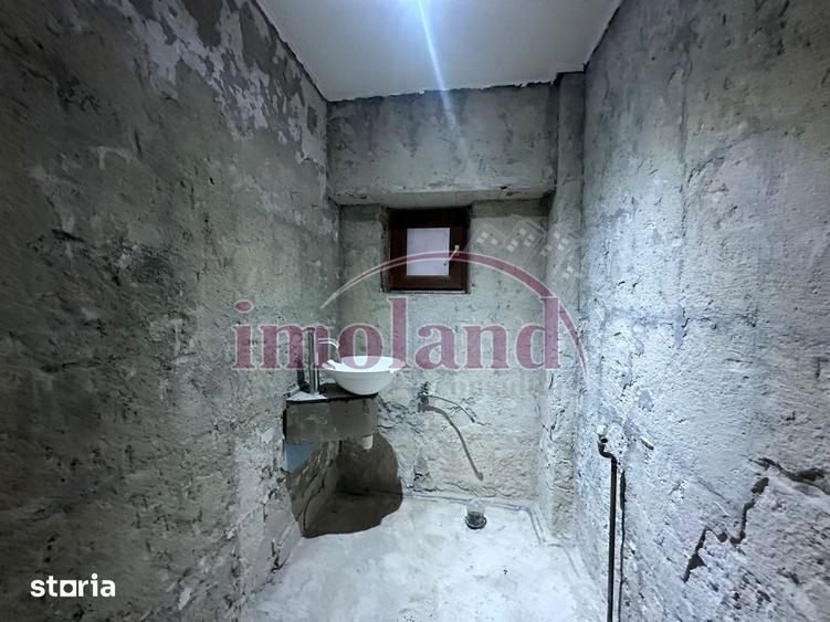 Apartament cu 4 camere decomandat în Floreasca