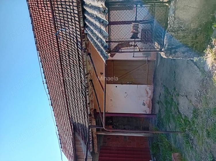 Casa de vanzare in Maureni Cara? Severin