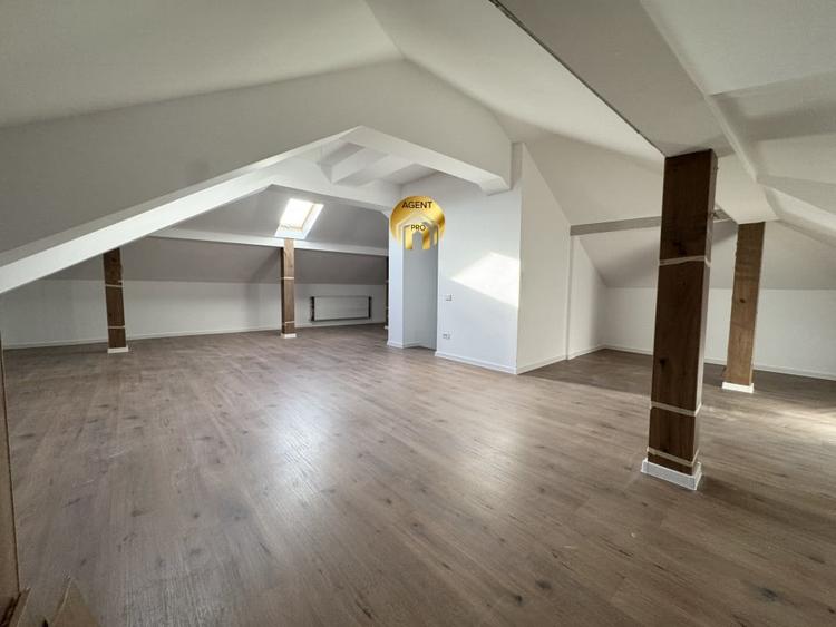 Casă individuală cu 6 camere cu Teren 413 Mp în Otopeni