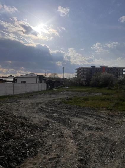 Teren Intravilan - Zona Linistita - Moreni Dambovita - 8