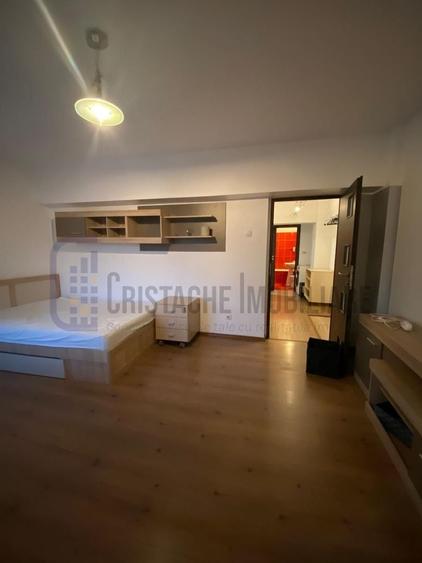 Apartament cu 2 camere decomandat, mobilat în Nicolae Grigorescu