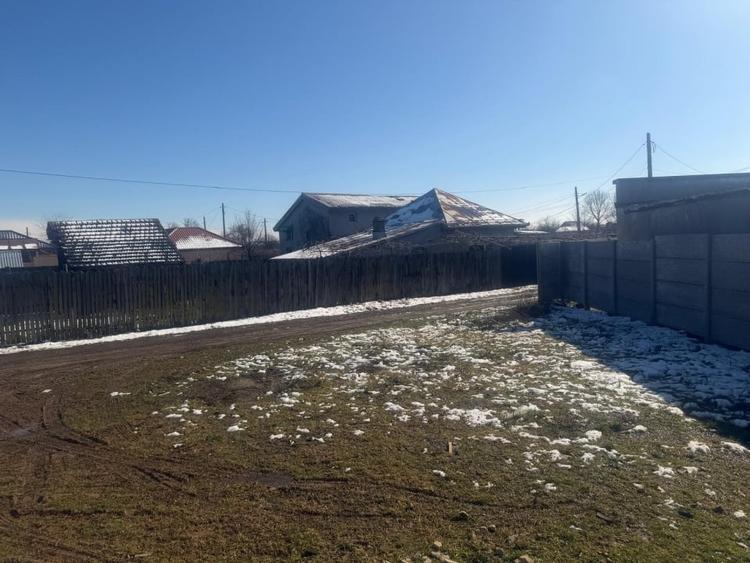 Casă individuală cu 3 camere cu Teren 560 Mp în Coșoveni