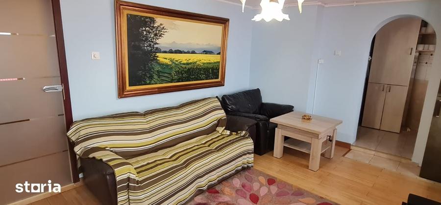 Apartament cu 2 camere semidecomandat în Eminescu