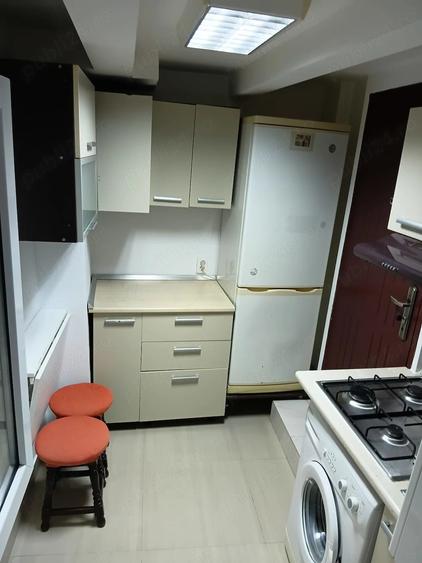 Apartament cu 2 camere semidecomandat în Poiana