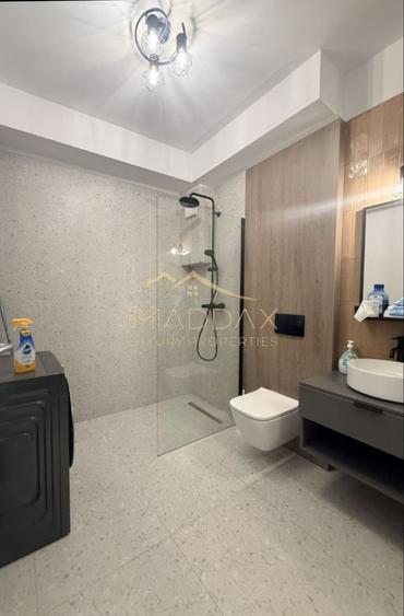 Apartament cu 2 camere, mobilat în P-ța Victoriei