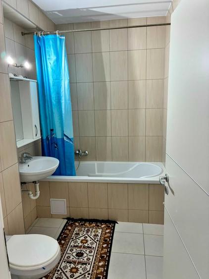 Apartament cu 2 camere decomandat în Avantgarden