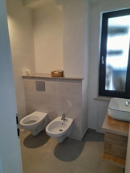 Apartament cu 3 camere decomandat în Sânpetru