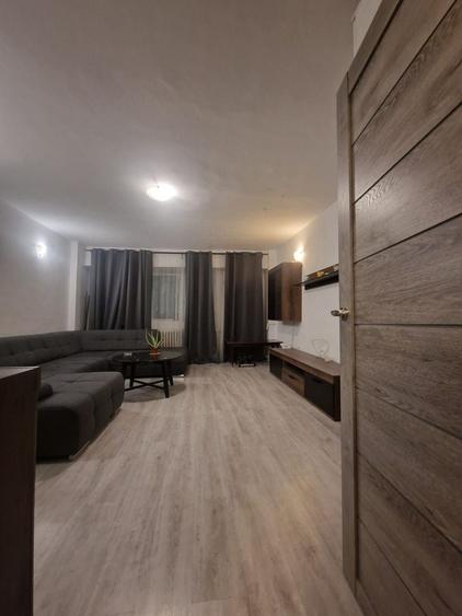 Apartament cu 2 camere decomandat, mobilat în Barbu Văcărescu