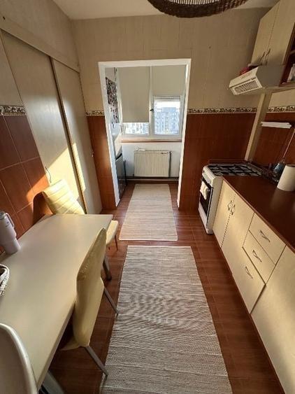 Apartament cu 2 camere decomandat, mobilat în Crângași